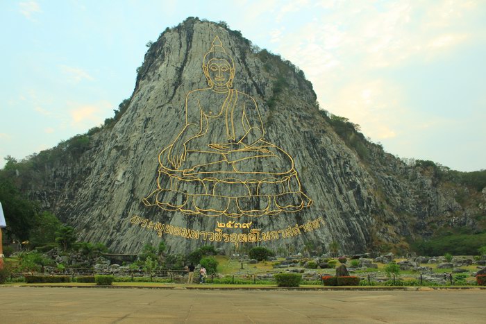 Laser Buddha (Khao Chi Chan) - Pattaya